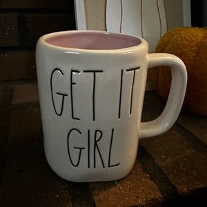 Rae Dunn ‘get it girl’ coffee mug
